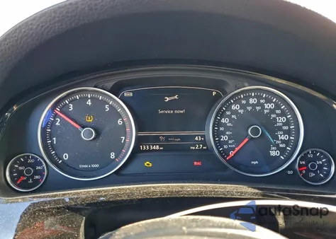 2017 Volkswagen Touareg Wolfsburg from USA, damaged, VIN WVGRF7BP5HD006885